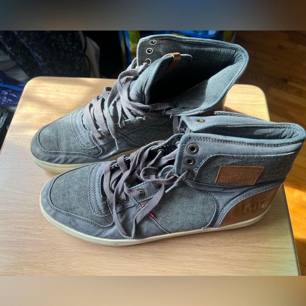Men's Gray High-Top Sneakers